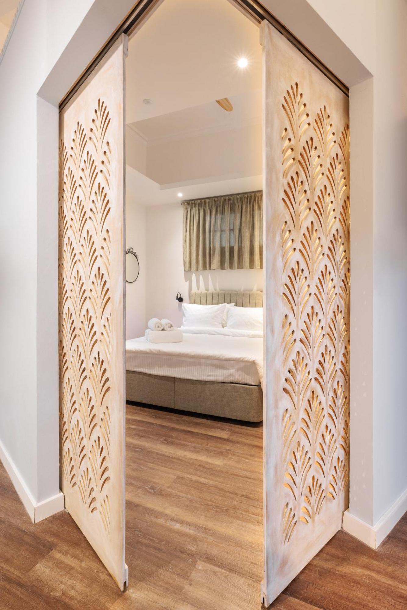 Couple-In Magical Suite With Jacuzzi Thessaloniki Buitenkant foto